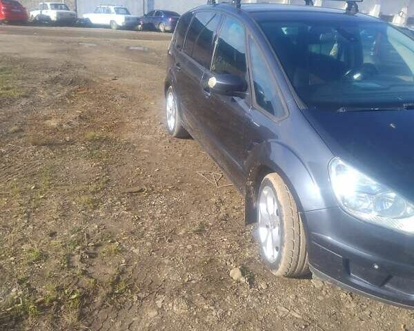 Сірий Форд С-Макс, об'ємом двигуна 1.75 л та пробігом 274 тис. км за 6100 $, фото 1 на Automoto.ua