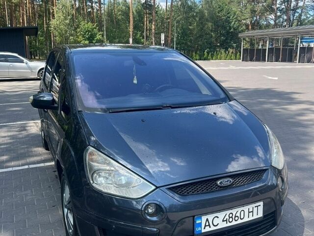Сірий Форд С-Макс, об'ємом двигуна 2 л та пробігом 390 тис. км за 5000 $, фото 1 на Automoto.ua