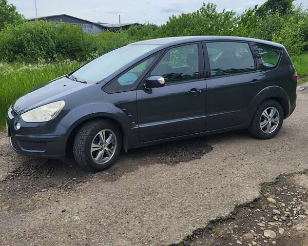 Сірий Форд С-Макс, об'ємом двигуна 1.75 л та пробігом 350 тис. км за 6300 $, фото 1 на Automoto.ua