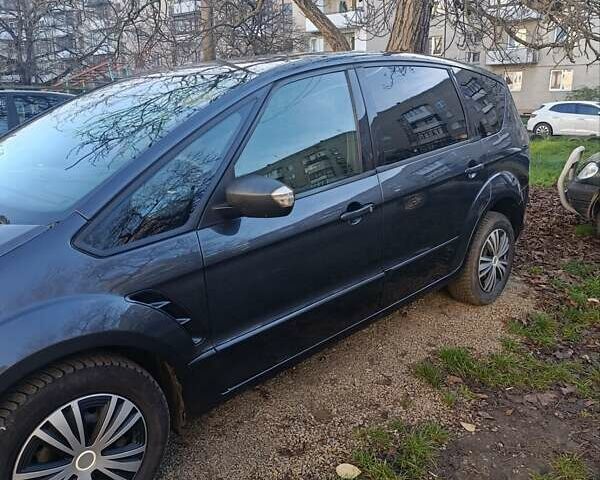 Сірий Форд С-Макс, об'ємом двигуна 2 л та пробігом 362 тис. км за 6300 $, фото 1 на Automoto.ua