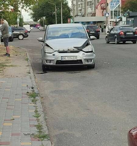 Сірий Форд С-Макс, об'ємом двигуна 2 л та пробігом 350 тис. км за 3000 $, фото 1 на Automoto.ua