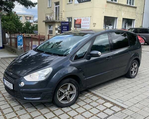 Сірий Форд С-Макс, об'ємом двигуна 2 л та пробігом 205 тис. км за 6250 $, фото 1 на Automoto.ua