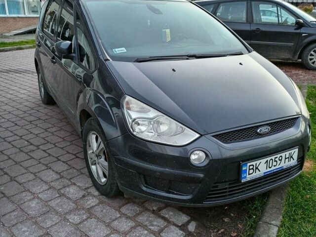 Сірий Форд С-Макс, об'ємом двигуна 2 л та пробігом 298 тис. км за 5500 $, фото 1 на Automoto.ua