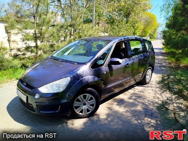 Серый Форд С-Макс, объемом двигателя 2.2 л и пробегом 240 тыс. км за 7700 $, фото 1 на Automoto.ua