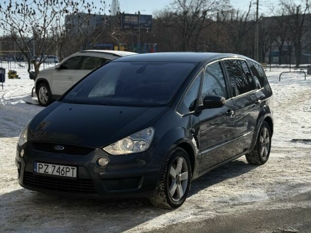 Сірий Форд С-Макс, об'ємом двигуна 1.8 л та пробігом 280 тис. км за 3350 $, фото 1 на Automoto.ua