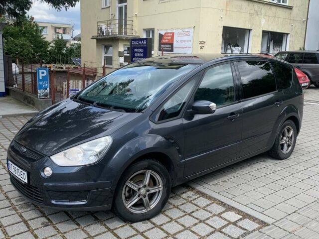 Сірий Форд С-Макс, об'ємом двигуна 2 л та пробігом 205 тис. км за 5500 $, фото 1 на Automoto.ua