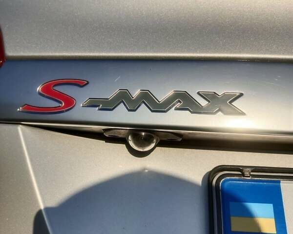 Сірий Форд С-Макс, об'ємом двигуна 2 л та пробігом 290 тис. км за 9300 $, фото 1 на Automoto.ua