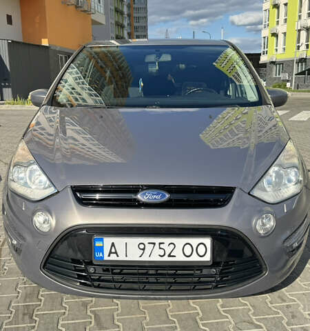 Сірий Форд С-Макс, об'ємом двигуна 2 л та пробігом 225 тис. км за 10500 $, фото 1 на Automoto.ua