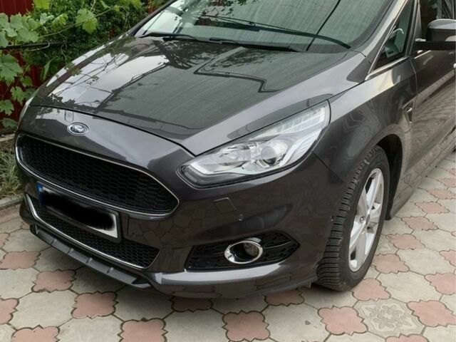 Серый Форд С-Макс, объемом двигателя 2 л и пробегом 249 тыс. км за 17500 $, фото 1 на Automoto.ua