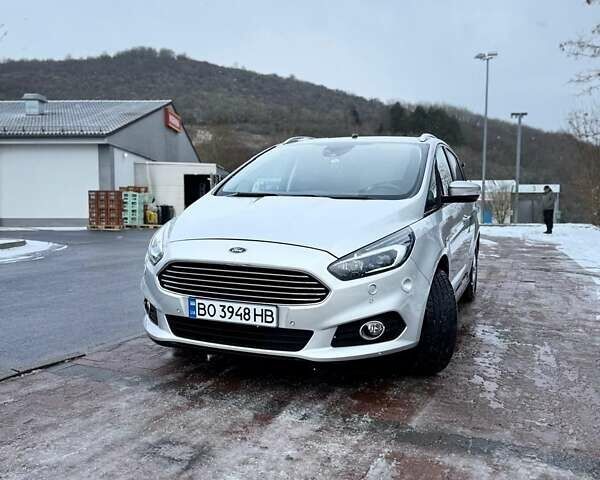 Сірий Форд С-Макс, об'ємом двигуна 2 л та пробігом 139 тис. км за 17900 $, фото 1 на Automoto.ua