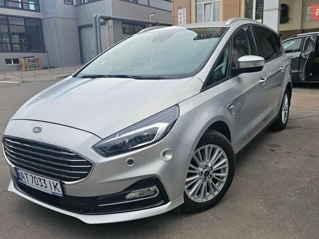 Сірий Форд С-Макс, об'ємом двигуна 2 л та пробігом 159 тис. км за 13500 $, фото 1 на Automoto.ua