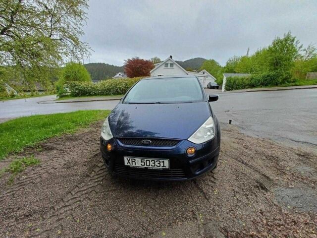 Синій Форд С-Макс, об'ємом двигуна 1.8 л та пробігом 270 тис. км за 3500 $, фото 1 на Automoto.ua