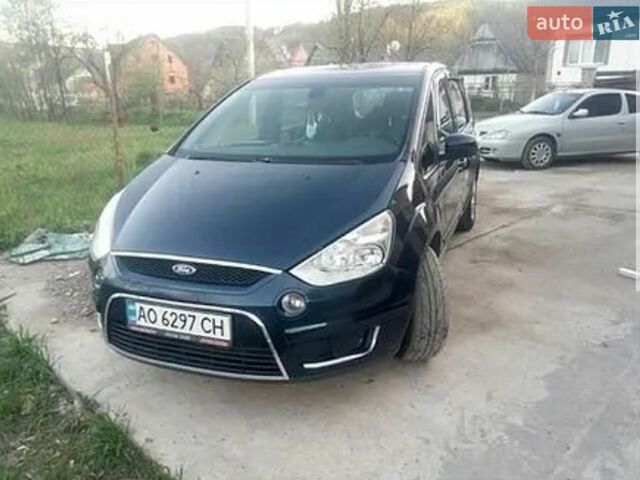 Синий Форд С-Макс, объемом двигателя 1.8 л и пробегом 280 тыс. км за 5795 $, фото 1 на Automoto.ua