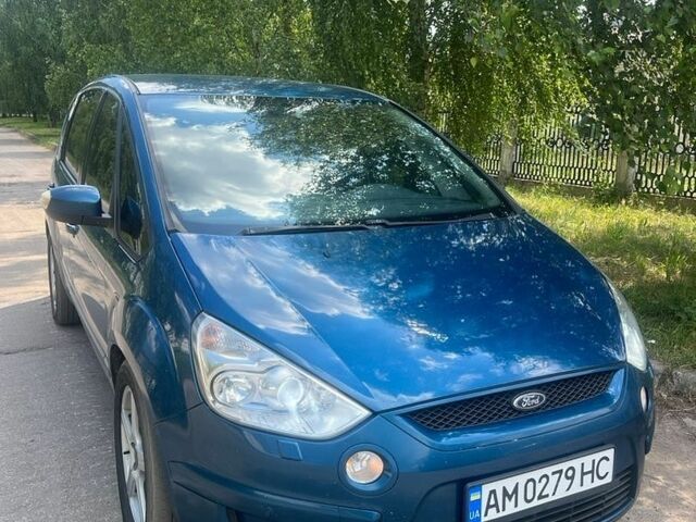 Синий Форд С-Макс, объемом двигателя 2 л и пробегом 324 тыс. км за 5500 $, фото 1 на Automoto.ua
