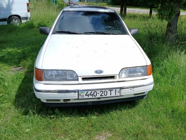 Білий Форд Скорпіо, об'ємом двигуна 2 л та пробігом 500 тис. км за 601 $, фото 1 на Automoto.ua