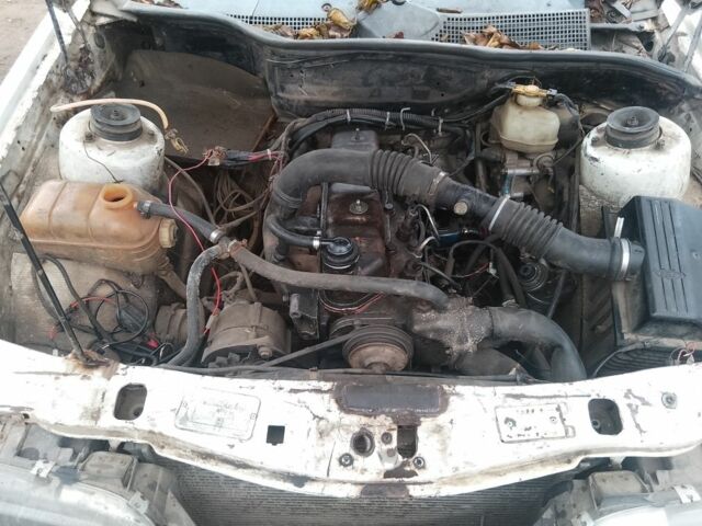 Білий Форд Скорпіо, об'ємом двигуна 2.5 л та пробігом 31 тис. км за 415 $, фото 1 на Automoto.ua