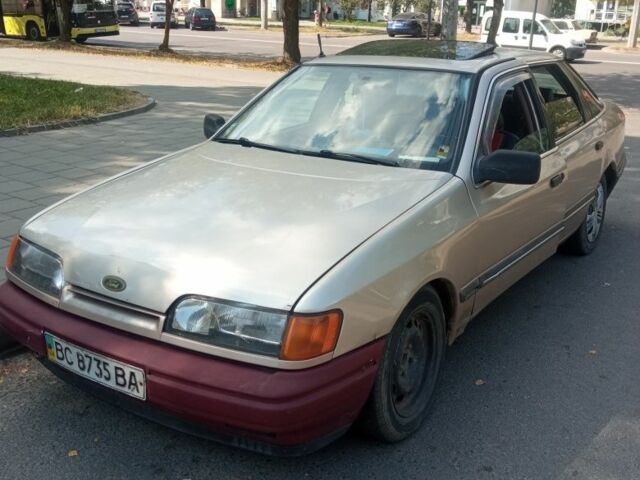 Бежевый Форд Скорпио, объемом двигателя 2 л и пробегом 300 тыс. км за 932 $, фото 1 на Automoto.ua