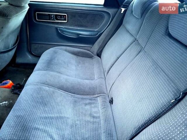 Бежевый Форд Скорпио, объемом двигателя 2 л и пробегом 300 тыс. км за 390 $, фото 1 на Automoto.ua