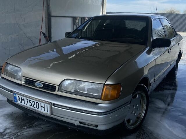 Бежевый Форд Скорпио, объемом двигателя 2.4 л и пробегом 350 тыс. км за 600 $, фото 1 на Automoto.ua