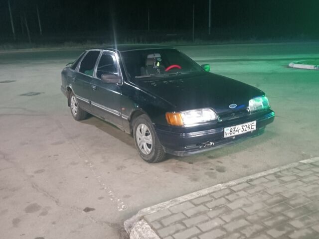 Черный Форд Скорпио, объемом двигателя 2 л и пробегом 300 тыс. км за 1016 $, фото 1 на Automoto.ua