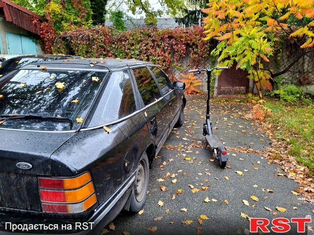 Чорний Форд Скорпіо, об'ємом двигуна 2 л та пробігом 250 тис. км за 590 $, фото 1 на Automoto.ua