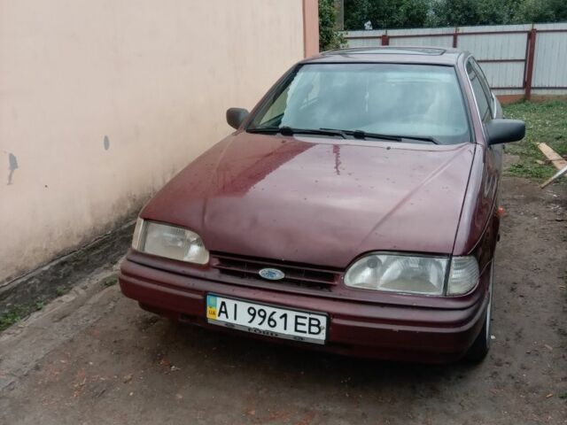 Красный Форд Скорпио, объемом двигателя 2 л и пробегом 3 тыс. км за 1100 $, фото 1 на Automoto.ua