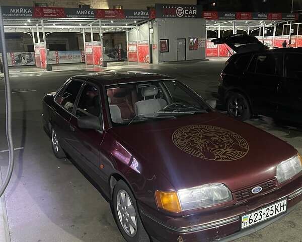 Червоний Форд Скорпіо, об'ємом двигуна 2 л та пробігом 230 тис. км за 1300 $, фото 1 на Automoto.ua