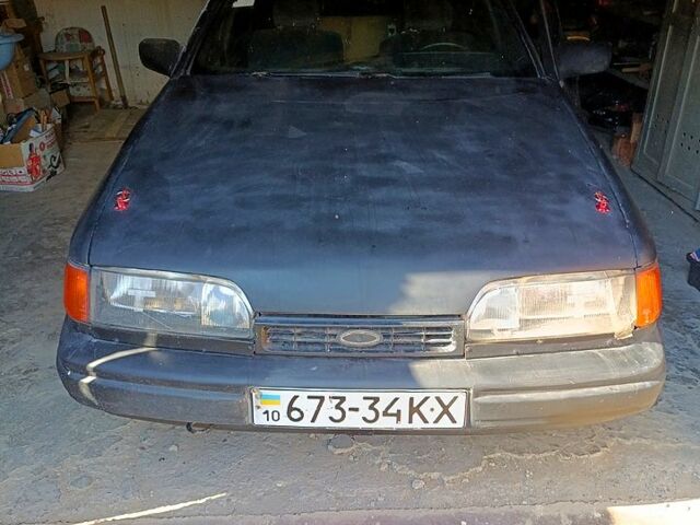 Форд Скорпио, объемом двигателя 2 л и пробегом 230 тыс. км за 720 $, фото 1 на Automoto.ua