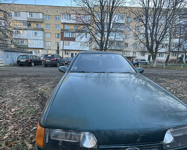 Форд Скорпіо, об'ємом двигуна 2 л та пробігом 300 тис. км за 900 $, фото 1 на Automoto.ua