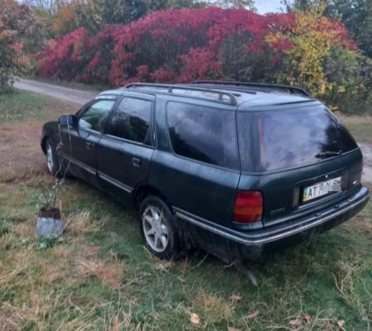 Форд Скорпіо, об'ємом двигуна 2 л та пробігом 150 тис. км за 446 $, фото 1 на Automoto.ua