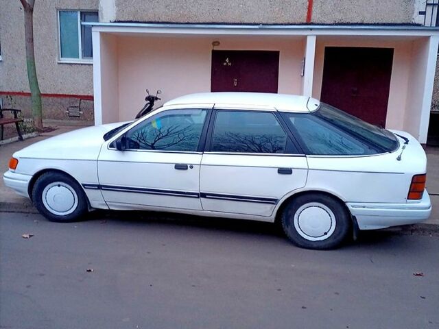Форд Скорпио, объемом двигателя 25 л и пробегом 0 тыс. км за 700 $, фото 1 на Automoto.ua