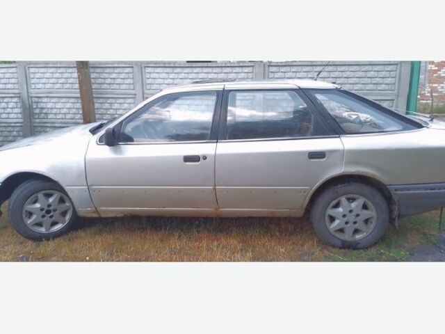 Сірий Форд Скорпіо, об'ємом двигуна 2 л та пробігом 1 тис. км за 600 $, фото 1 на Automoto.ua