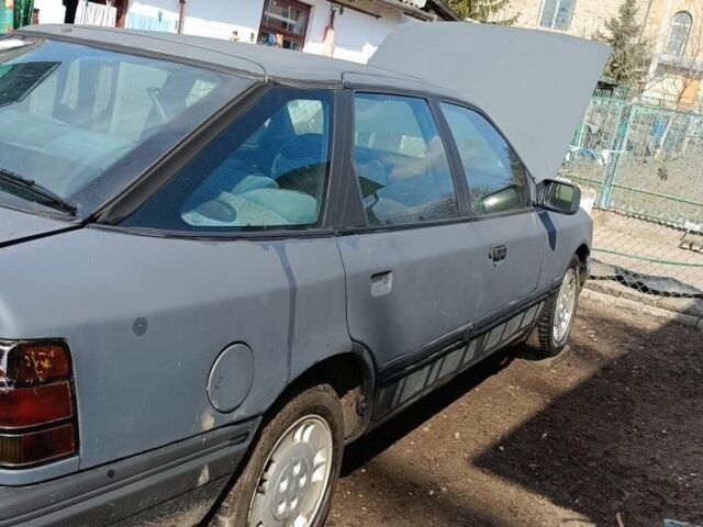 Серый Форд Скорпио, объемом двигателя 3 л и пробегом 200 тыс. км за 339 $, фото 1 на Automoto.ua