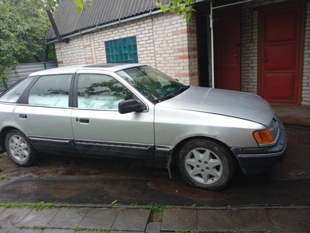 Форд Скорпио 1987 в Хмельнике на Automoto.ua Серый Форд Скорпио, объемом двигателя 2 л и пробегом 256 тыс. км за 800 $, фото 1 на Automoto.ua