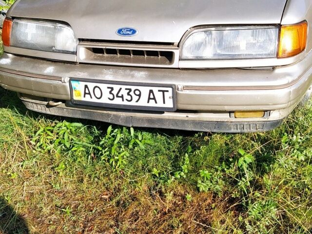 Серый Форд Скорпио, объемом двигателя 0 л и пробегом 120 тыс. км за 300 $, фото 1 на Automoto.ua