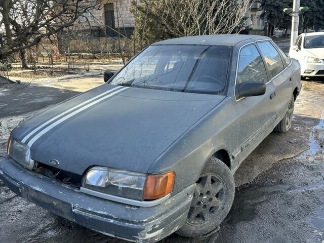 Серый Форд Скорпио, объемом двигателя 0 л и пробегом 300 тыс. км за 459 $, фото 1 на Automoto.ua