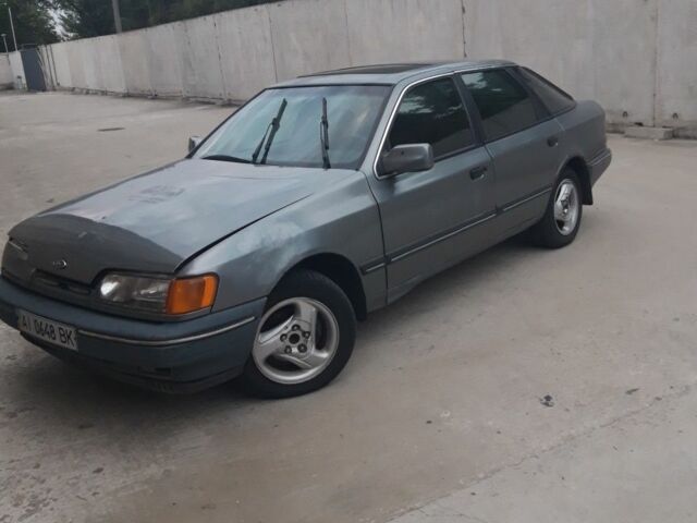 Сірий Форд Скорпіо, об'ємом двигуна 2.4 л та пробігом 250 тис. км за 1800 $, фото 1 на Automoto.ua