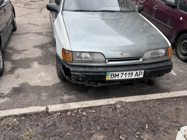 Сірий Форд Скорпіо, об'ємом двигуна 0 л та пробігом 200 тис. км за 400 $, фото 1 на Automoto.ua