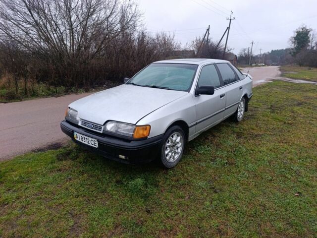 Серый Форд Скорпио, объемом двигателя 0 л и пробегом 350 тыс. км за 1200 $, фото 1 на Automoto.ua