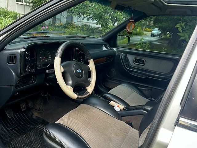Сірий Форд Скорпіо, об'ємом двигуна 2 л та пробігом 0 тис. км за 1400 $, фото 1 на Automoto.ua