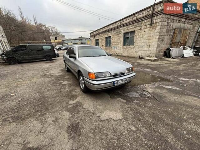 Серый Форд Скорпио, объемом двигателя 2 л и пробегом 300 тыс. км за 1800 $, фото 1 на Automoto.ua