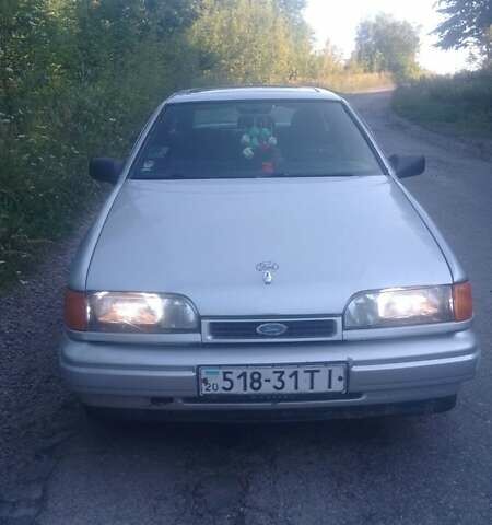 Сірий Форд Скорпіо, об'ємом двигуна 2 л та пробігом 350 тис. км за 500 $, фото 1 на Automoto.ua