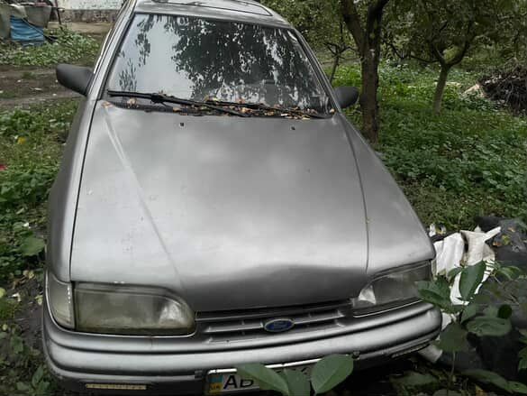 Форд Скорпио 1992 в Хмельницком на Automoto.ua Серый Форд Скорпио, объемом двигателя 2 л и пробегом 300 тыс. км за 400 $, фото 1 на Automoto.ua