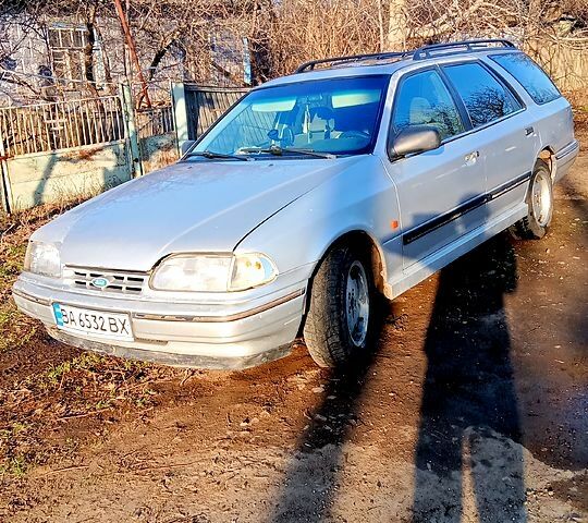 Сірий Форд Скорпіо, об'ємом двигуна 2 л та пробігом 1 тис. км за 1000 $, фото 1 на Automoto.ua