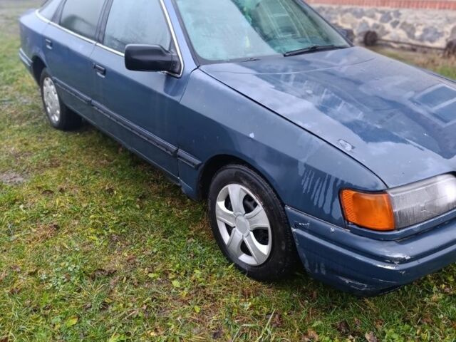 Синий Форд Скорпио, объемом двигателя 2 л и пробегом 3 тыс. км за 950 $, фото 1 на Automoto.ua