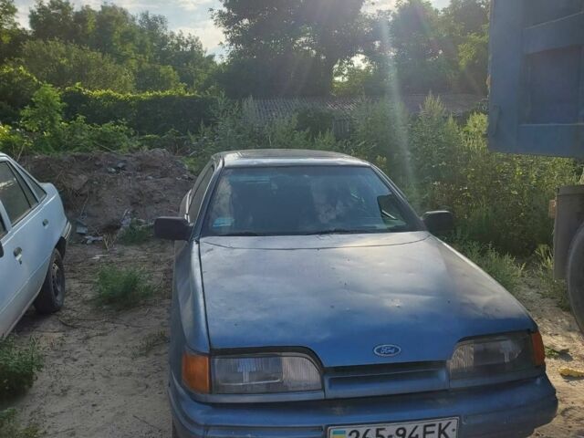 Синий Форд Скорпио, объемом двигателя 2 л и пробегом 300 тыс. км за 286 $, фото 1 на Automoto.ua