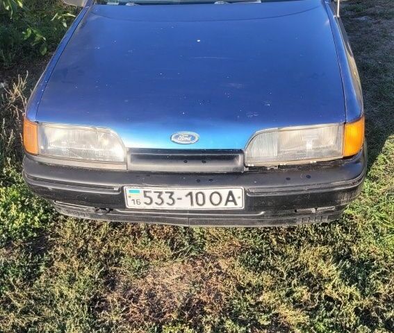 Синій Форд Скорпіо, об'ємом двигуна 2 л та пробігом 180 тис. км за 800 $, фото 1 на Automoto.ua