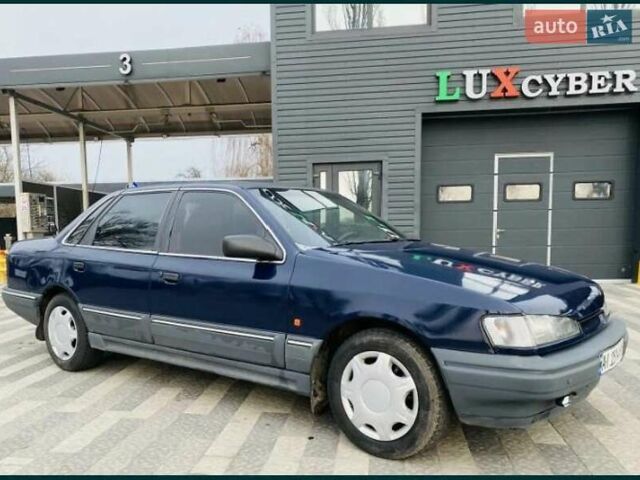 Синий Форд Скорпио, объемом двигателя 2 л и пробегом 300 тыс. км за 1327 $, фото 1 на Automoto.ua