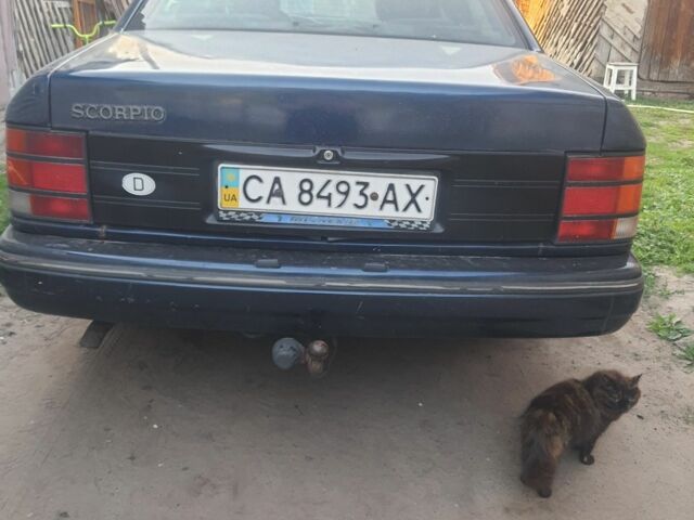 Синий Форд Скорпио, объемом двигателя 0 л и пробегом 40 тыс. км за 400 $, фото 1 на Automoto.ua