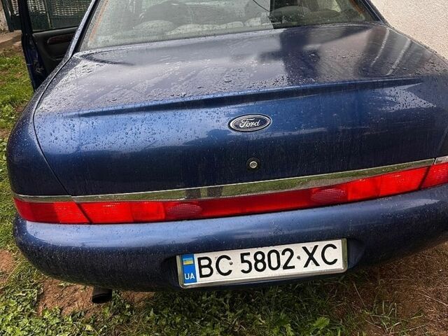 Синий Форд Скорпио, объемом двигателя 2 л и пробегом 260 тыс. км за 1100 $, фото 1 на Automoto.ua